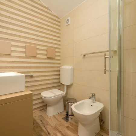 Elizabeta Appartement *